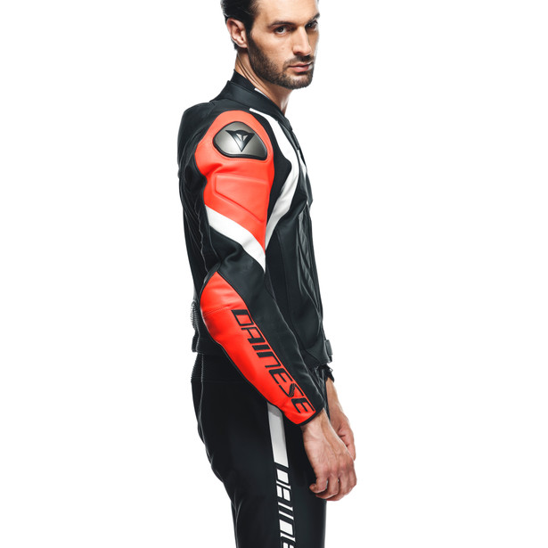 avro-4-leather-2pcs-suit-black-matt-fluo-red-white image number 5