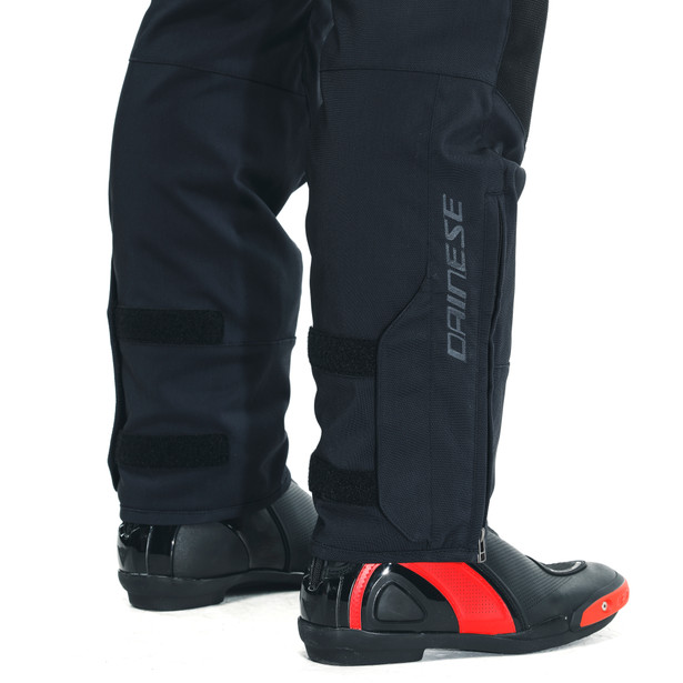 carve-master-3-gore-tex-pants-black-lava-red image number 11