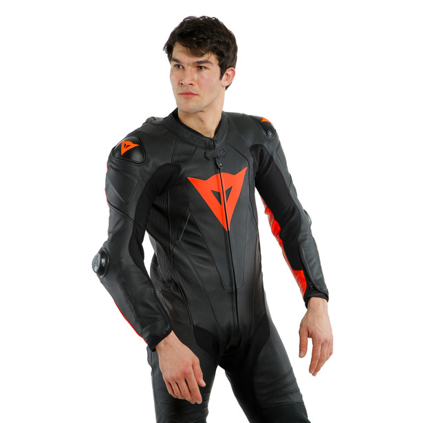 laguna-seca-5-1pc-leather-suit-perf-black-fluo-red image number 4