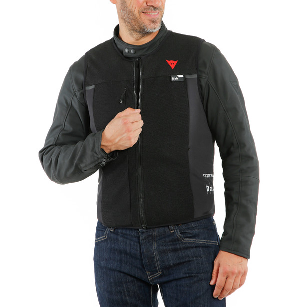 smart-jacket-black image number 3