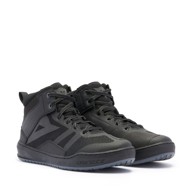 suburb-air-shoes-black-black image number 0