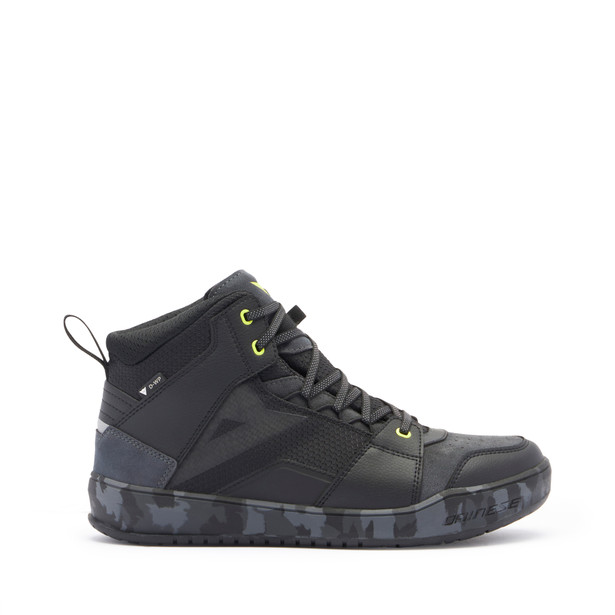 suburb-d-wp-shoes-black-camo-acid-yellow image number 1