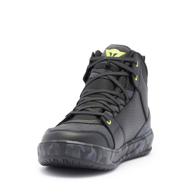 suburb-d-wp-shoes-black-camo-acid-yellow image number 7